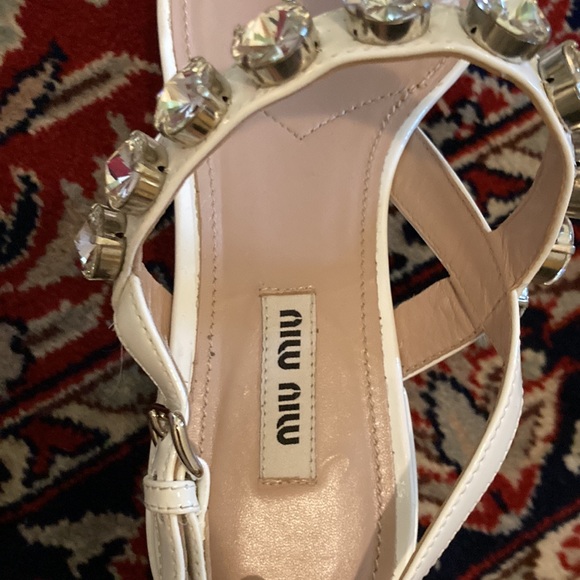 Miu Miu Embellished T Strap platform White sandal size 37. Box included. - Picture 7 of 9
